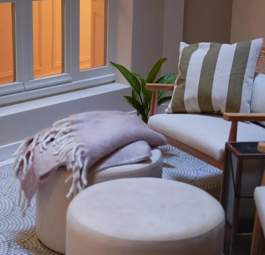 Elegance And Parisian Charm Tuileries Apartment 0*, Paris France
