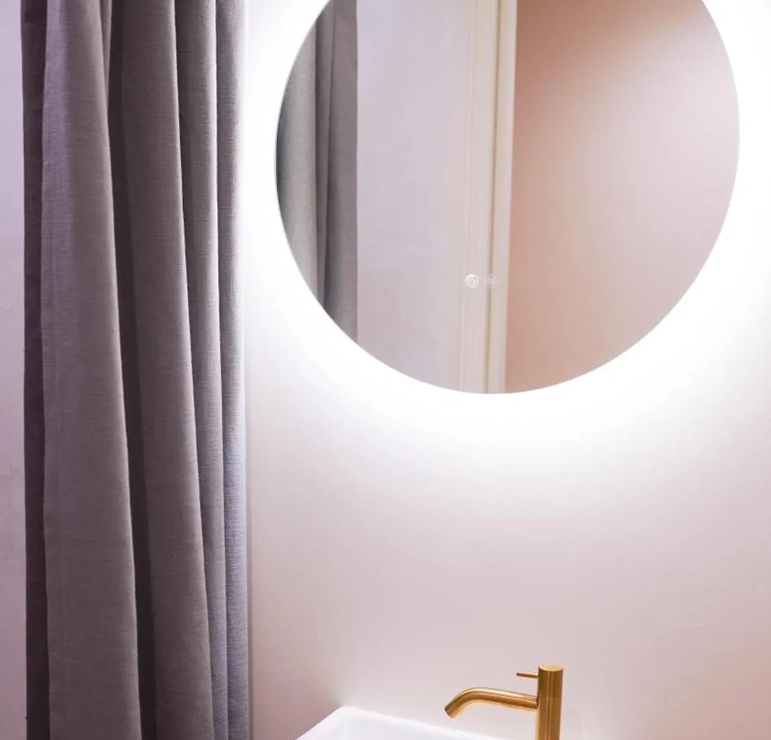 Elegance And Parisian Charm Tuileries Apartment France